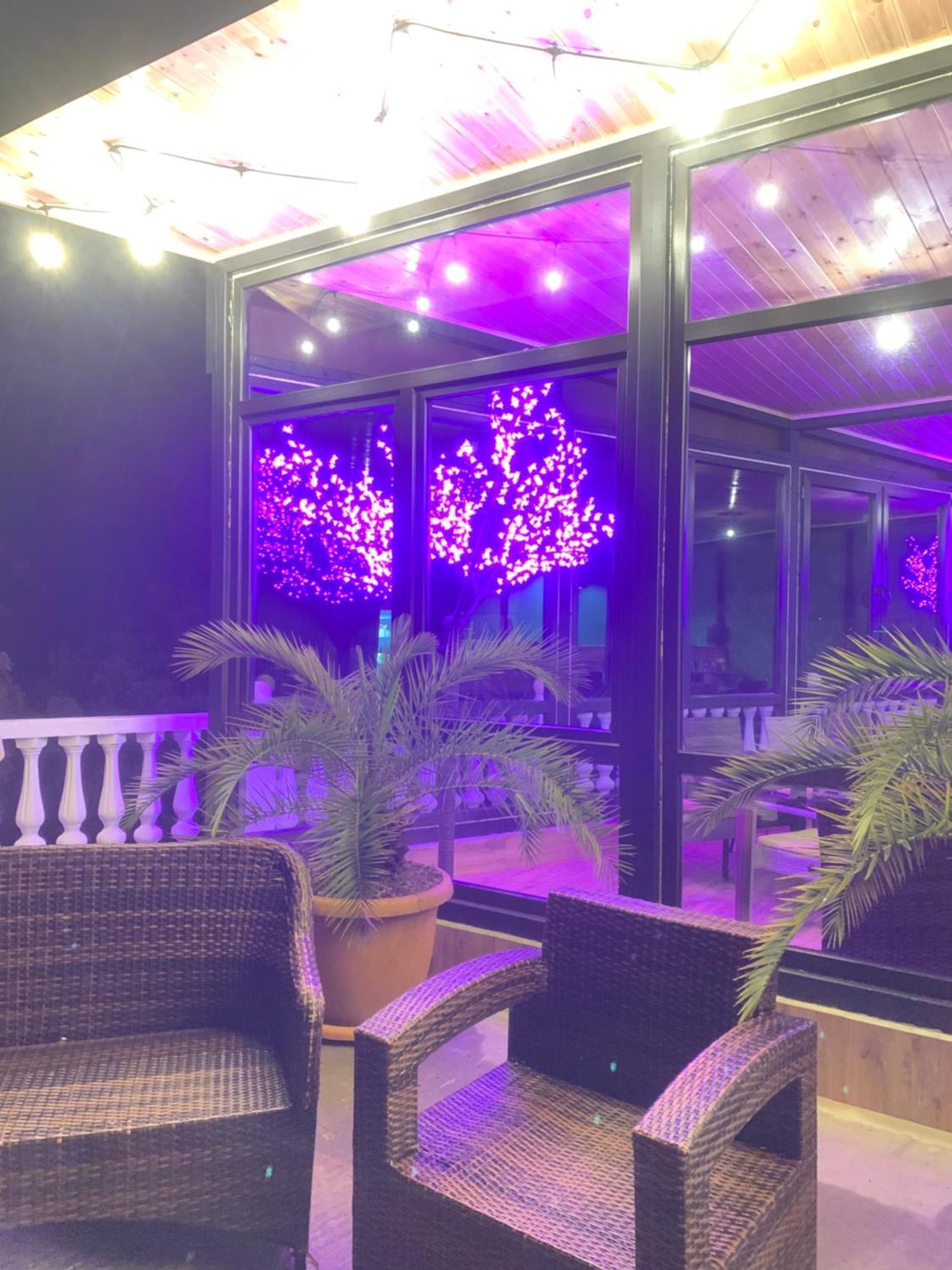 White House Chakvi Hotel ภายนอก รูปภาพ